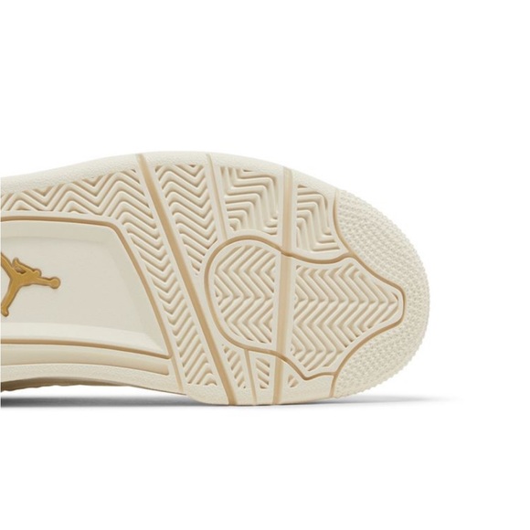 New - Nike woman’s Jordan 4 Retro metallic gold - Picture 4 of 9